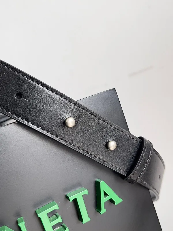 All categories 💚 Authentic bags 💚 BV 2025 new Bottega Veneta large plaid woven men's briefcase